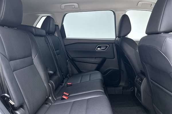 2023 Nissan X-TRAIL ST-L T33