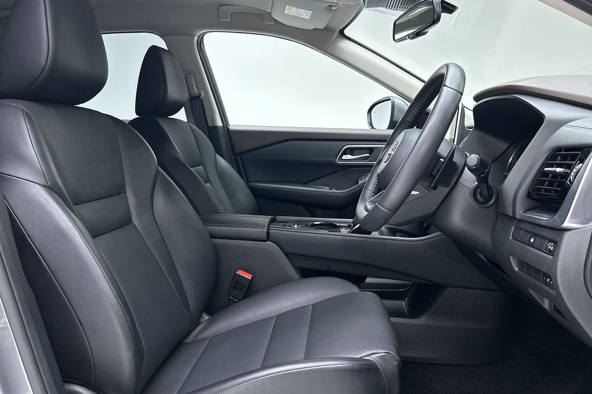 2023 Nissan X-TRAIL ST-L T33