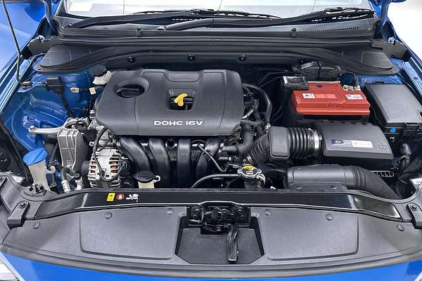2017 Hyundai Elantra Active AD