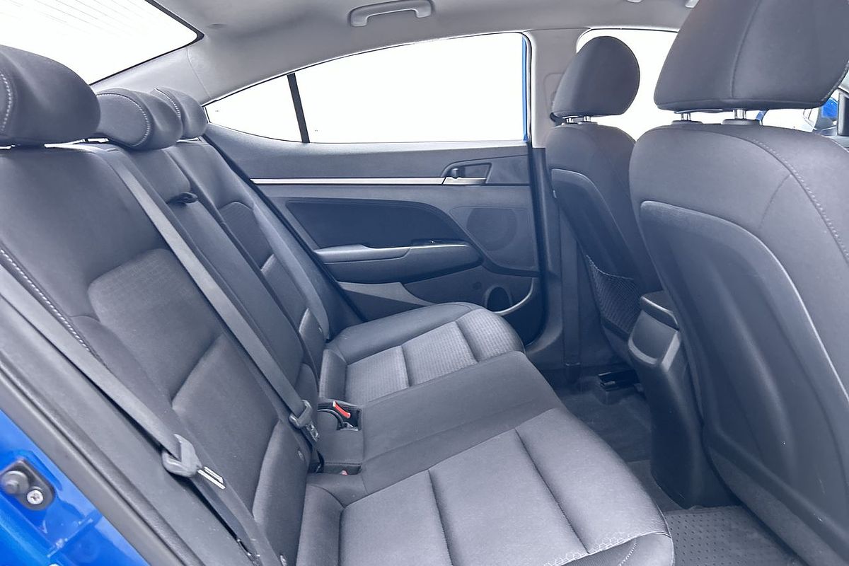 2017 Hyundai Elantra Active AD