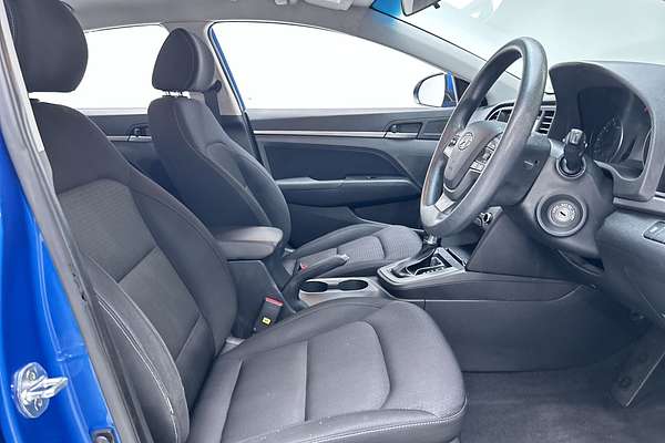 2017 Hyundai Elantra Active AD