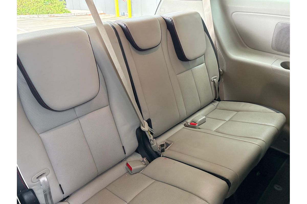 2018 Kia Carnival SLi YP
