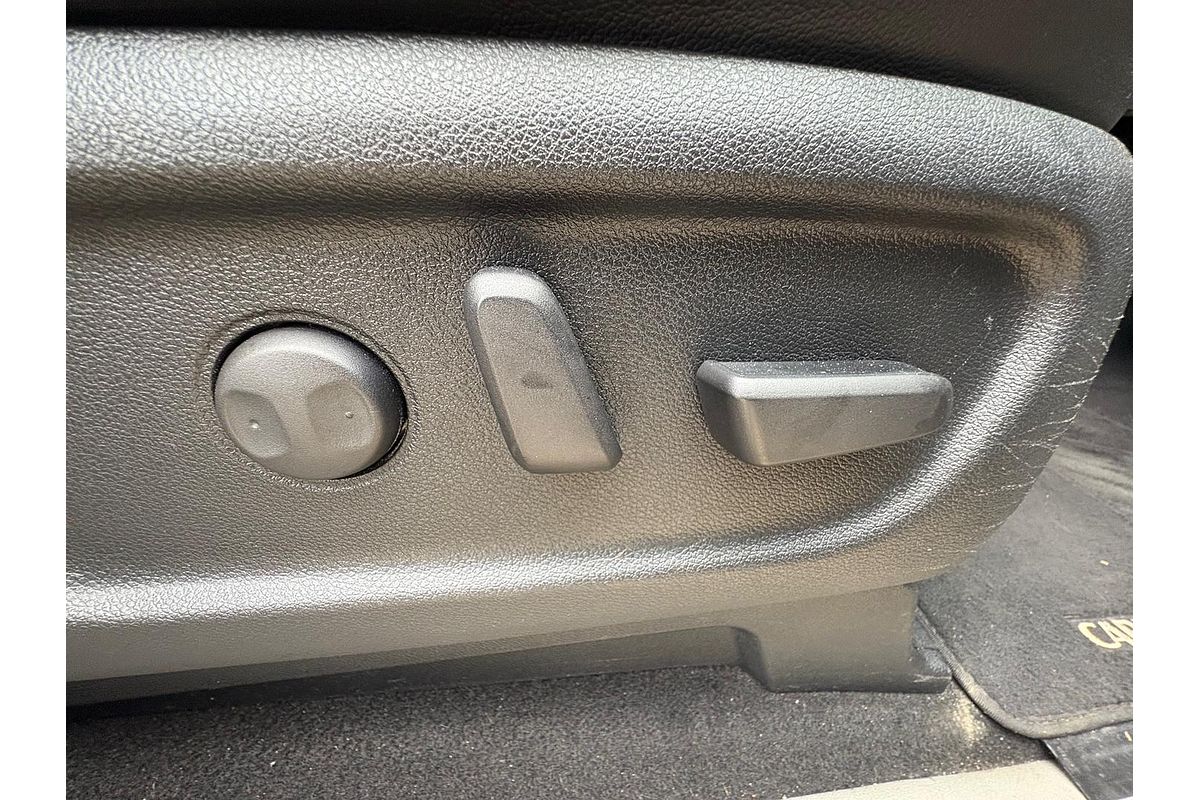 2018 Kia Carnival SLi YP