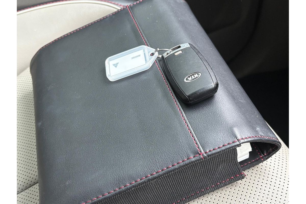 2018 Kia Carnival SLi YP