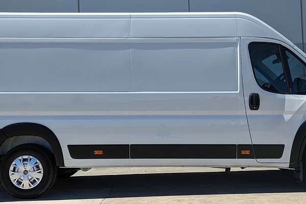 2024 Fiat Ducato Series 9