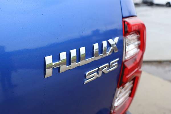 2023 Toyota Hilux SR5 GUN126R 4X4