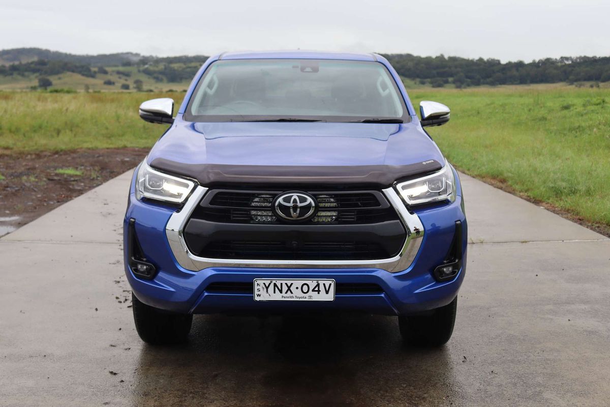 2023 Toyota Hilux SR5 GUN126R 4X4