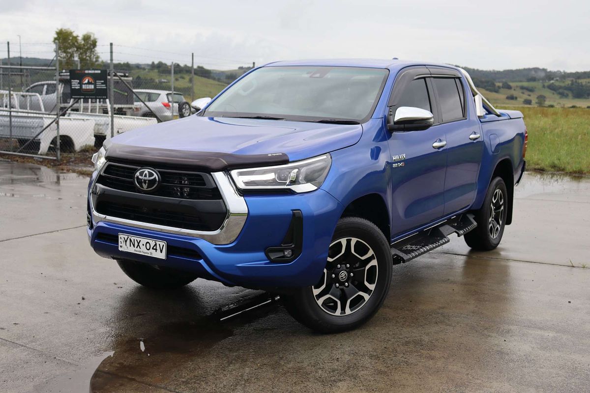 2023 Toyota Hilux SR5 GUN126R 4X4
