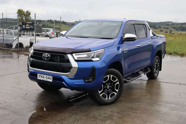 2023 Toyota Hilux SR5 GUN126R 4X4