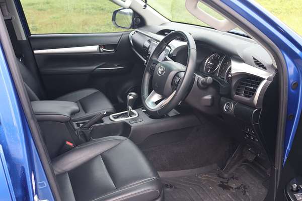 2023 Toyota Hilux SR5 GUN126R 4X4