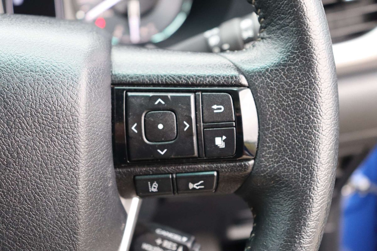 2023 Toyota Hilux SR5 GUN126R 4X4