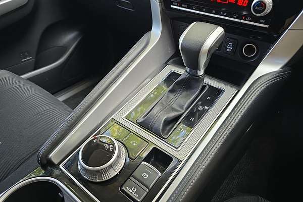 2022 Mitsubishi Pajero Sport GLS QF