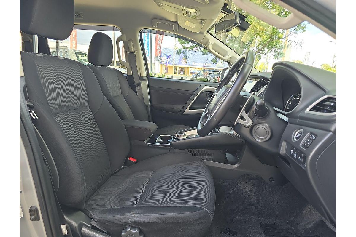 2022 Mitsubishi Pajero Sport GLS QF