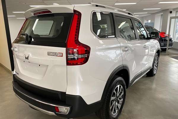 2025 Mahindra Scorpio Z8L