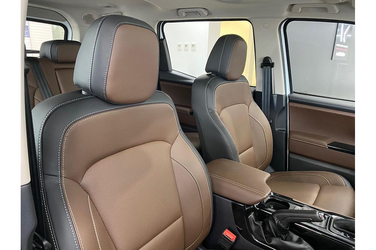 2025 Mahindra Scorpio Z8L