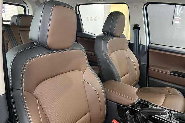 2025 Mahindra Scorpio Z8L