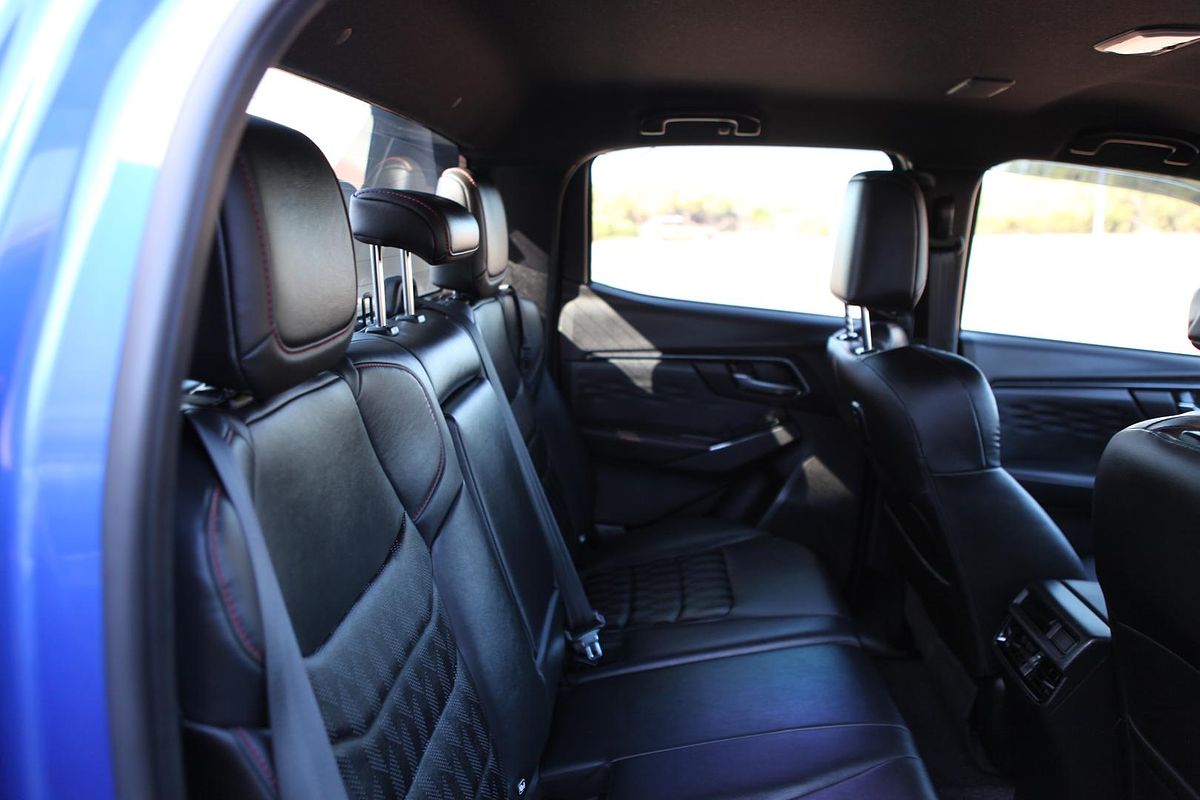 2024 Isuzu D-MAX X-TERRAIN 4X4