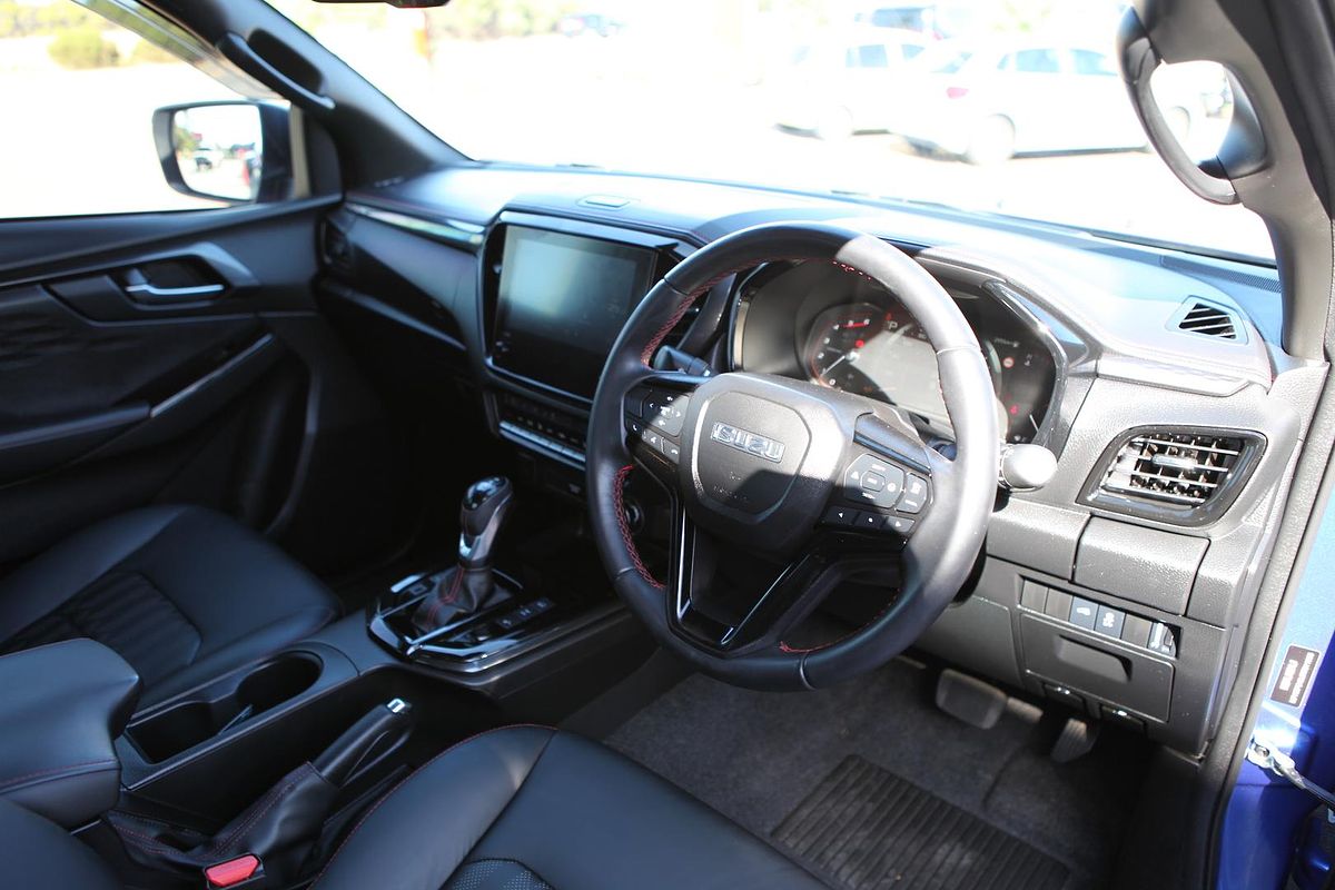 2024 Isuzu D-MAX X-TERRAIN 4X4