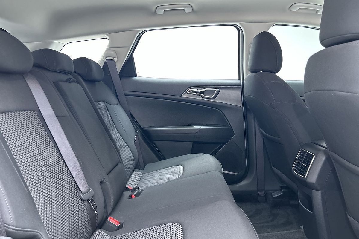 2024 Kia Sportage S NQ5