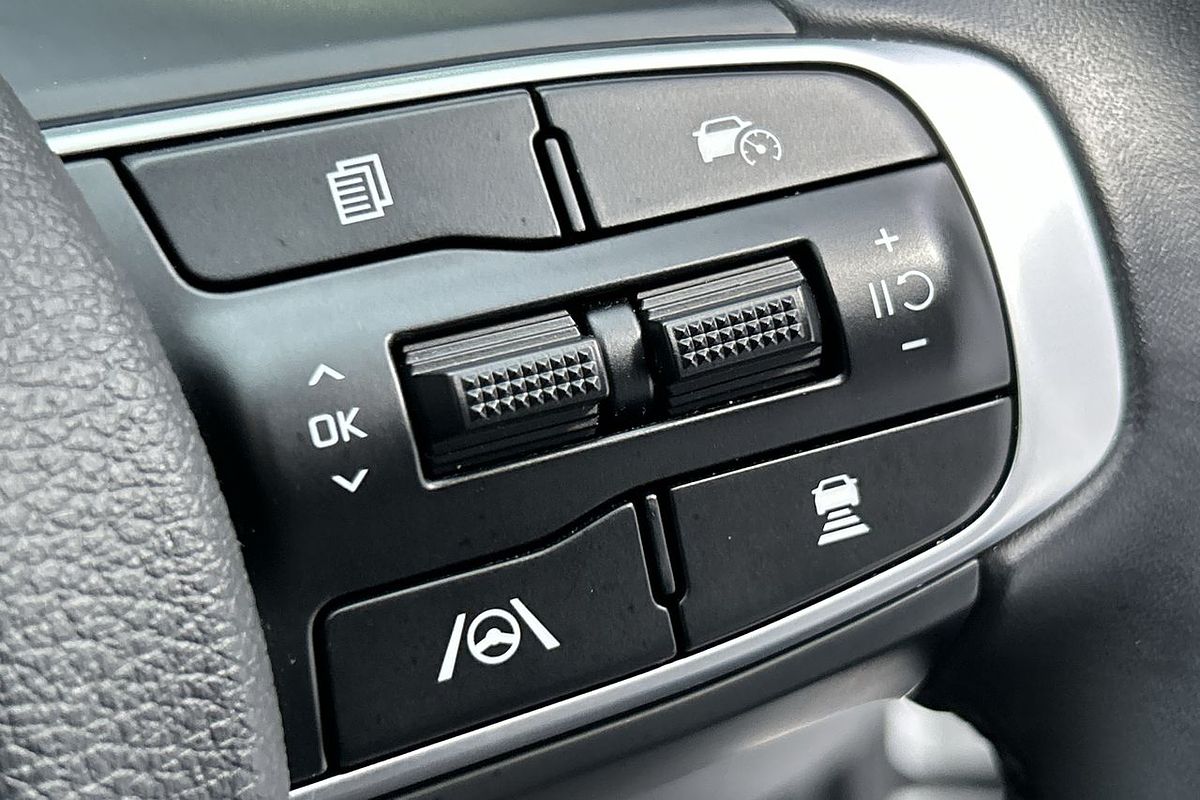 2024 Kia Sportage S NQ5