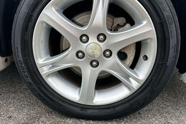 2007 Mitsubishi 380 VR-X DB Series 2