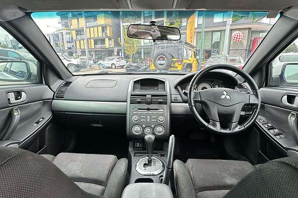 2007 Mitsubishi 380 VR-X DB Series 2