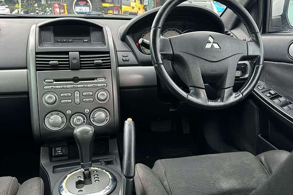 2007 Mitsubishi 380 VR-X DB Series 2