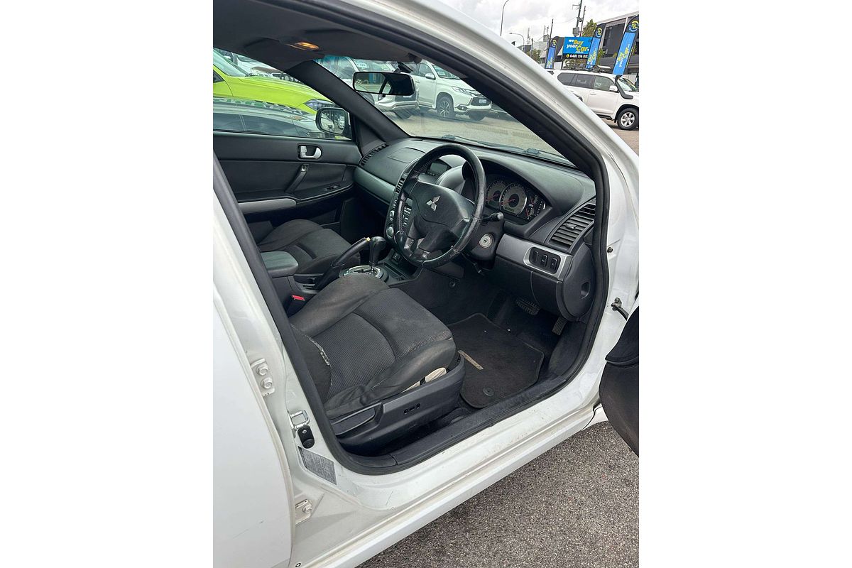 2007 Mitsubishi 380 VR-X DB Series 2