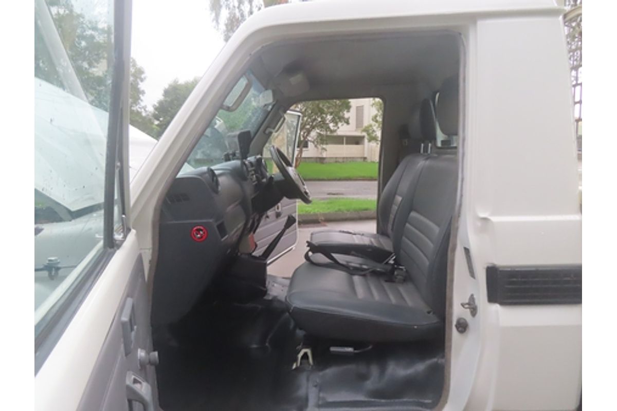 2011 Toyota Landcruiser Workmate VDJ79R 4X4