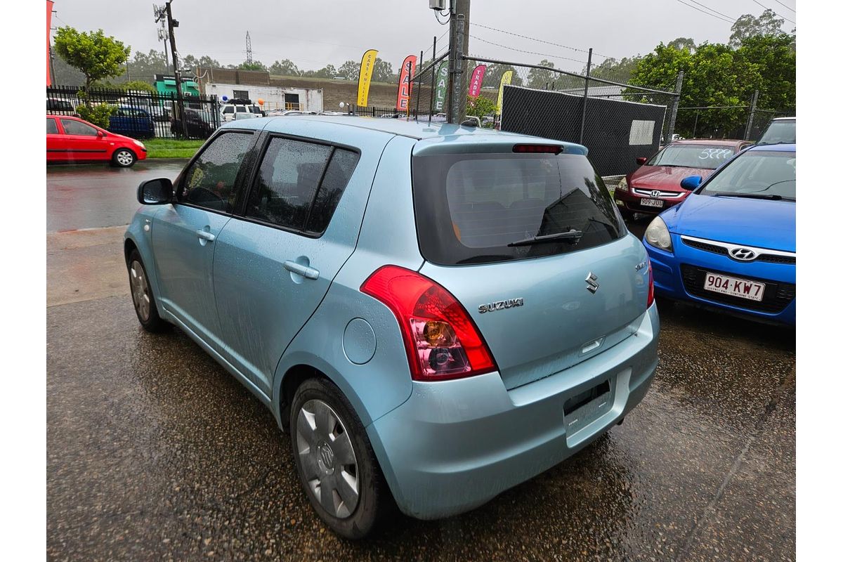 2009 Suzuki Swift RS415