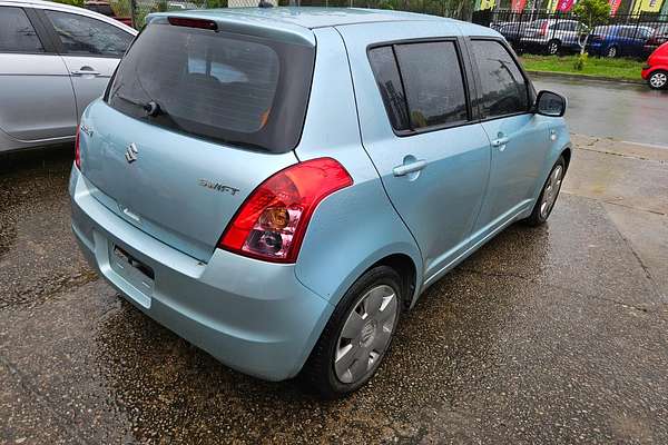 2009 Suzuki Swift RS415