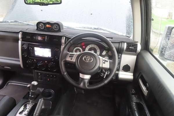 2012 Toyota FJ Cruiser GSJ15R