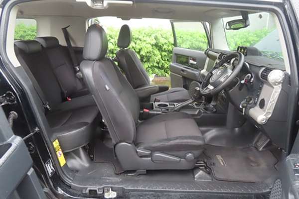 2012 Toyota FJ Cruiser GSJ15R