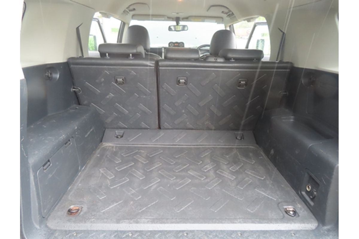2012 Toyota FJ Cruiser GSJ15R