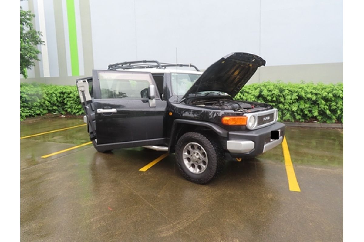 2012 Toyota FJ Cruiser GSJ15R