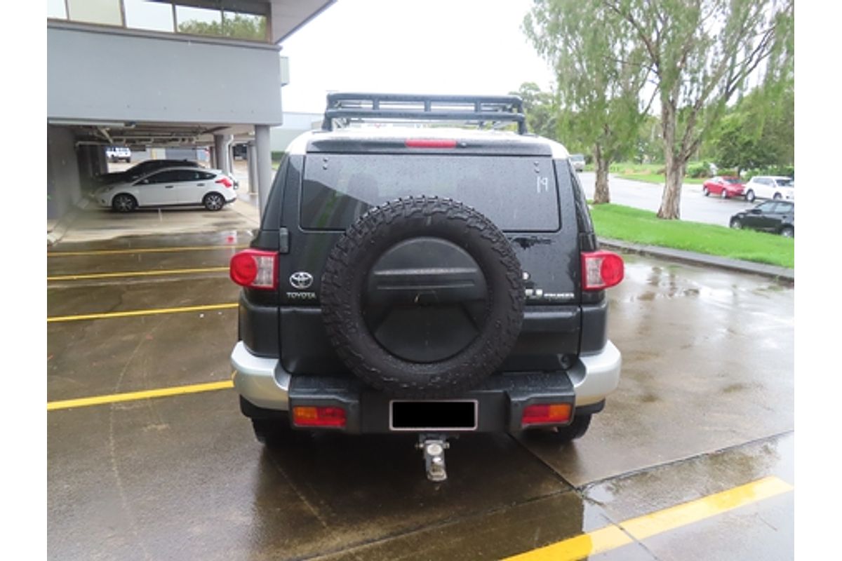 2012 Toyota FJ Cruiser GSJ15R
