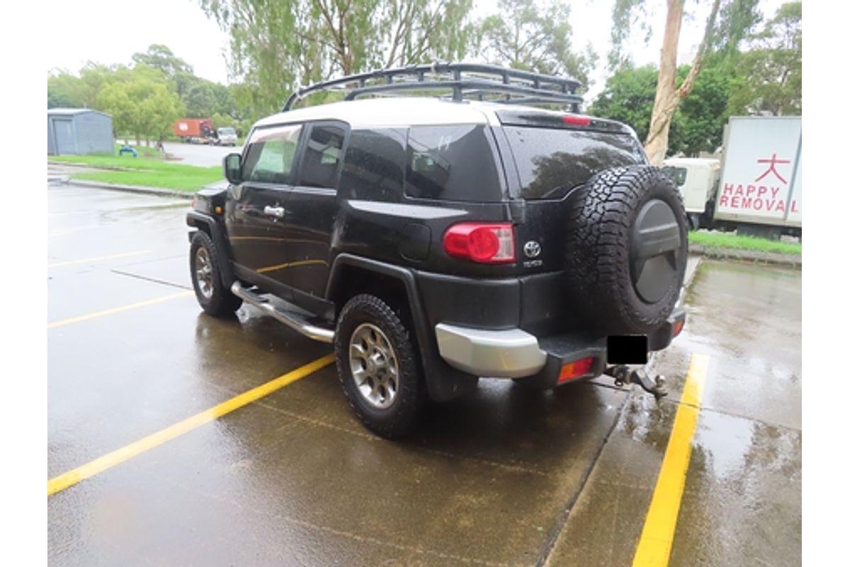 2012 Toyota FJ Cruiser GSJ15R