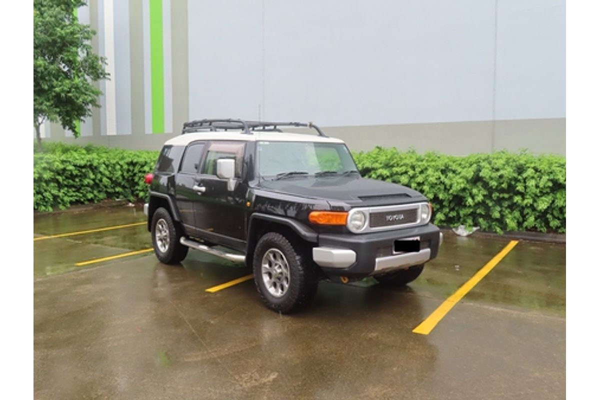 2012 Toyota FJ Cruiser GSJ15R