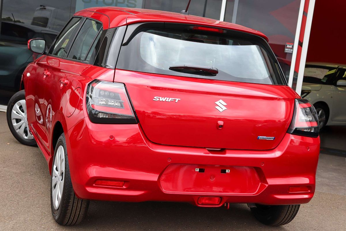 2024 Suzuki Swift Hybrid UZ