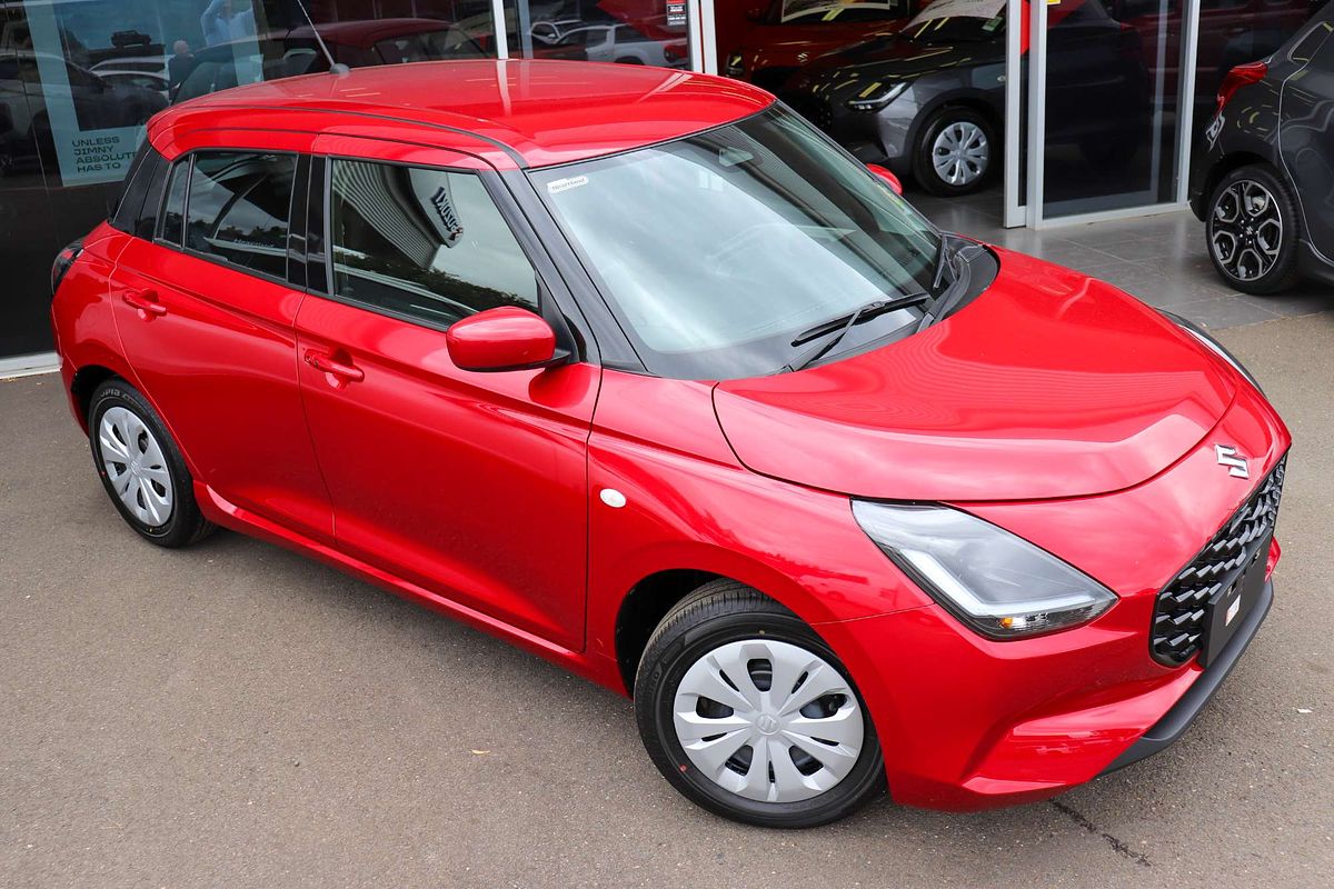 2024 Suzuki Swift Hybrid UZ