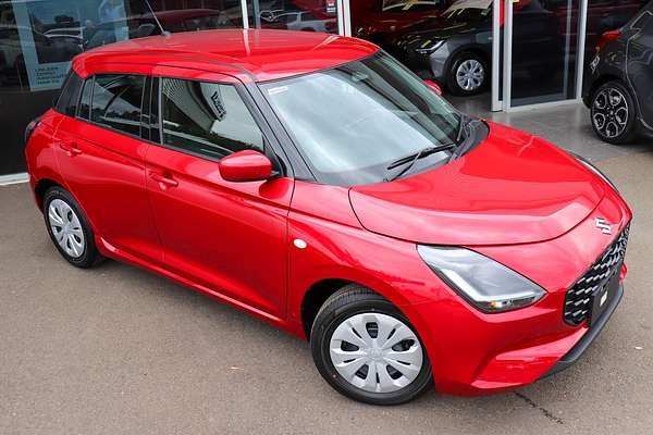 2024 Suzuki Swift Hybrid UZ