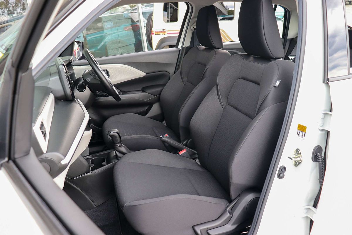 2024 Suzuki Swift Hybrid UZ