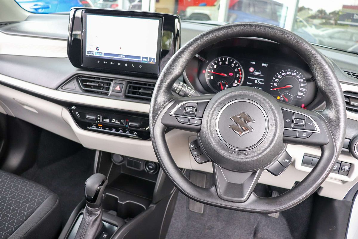 2024 Suzuki Swift Hybrid UZ