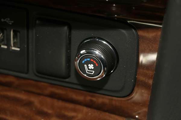 2024 Nissan Patrol Ti-L Y62