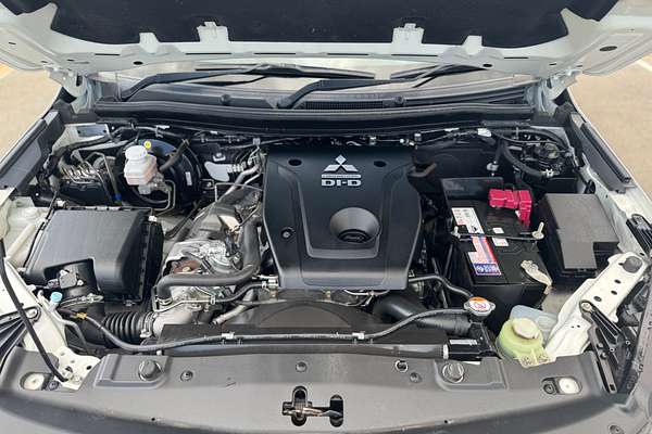 2018 Mitsubishi Triton GLS Premium MR 4X4
