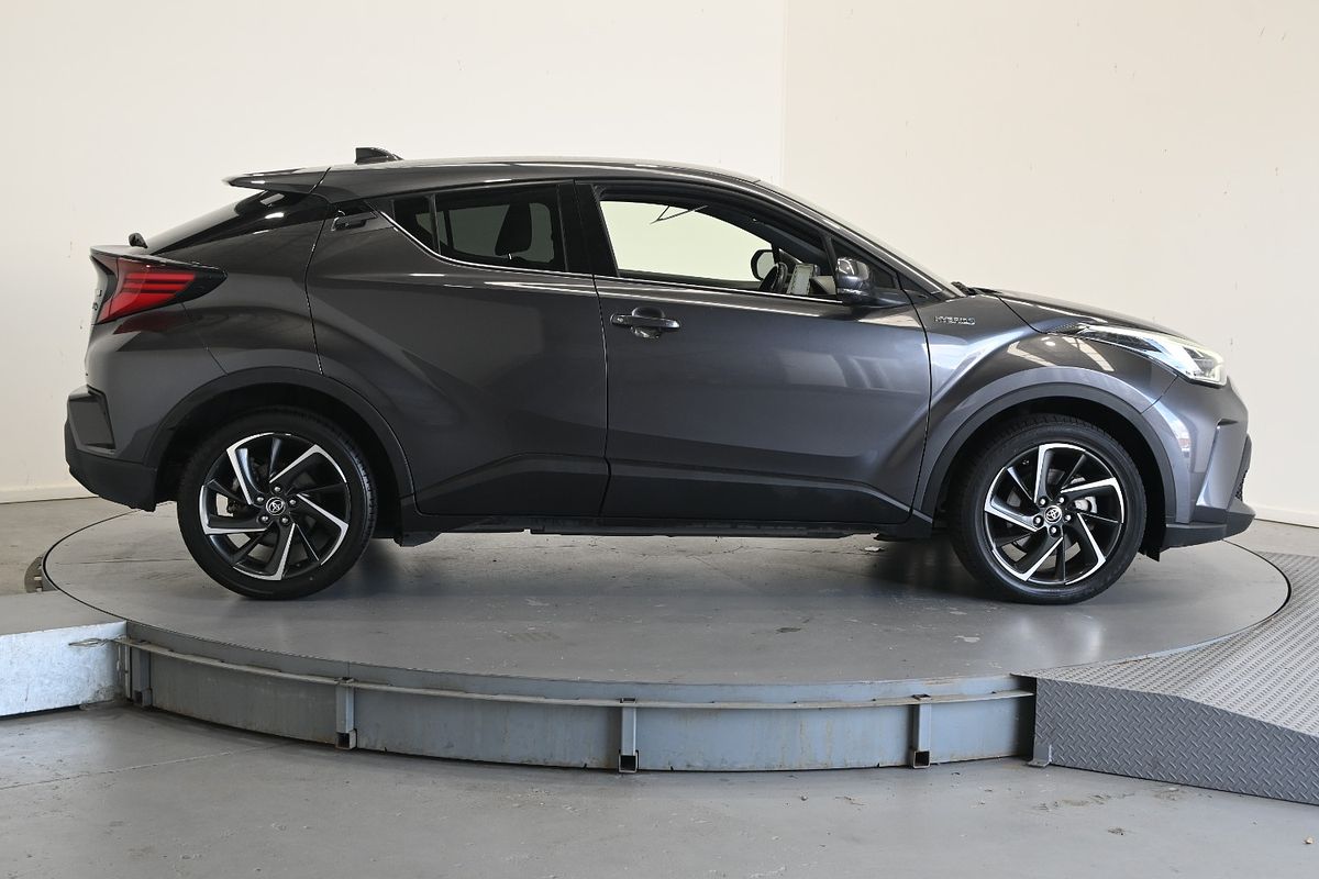 2022 Toyota C-HR Koba ZYX10R