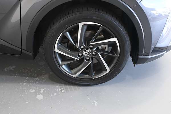 2022 Toyota C-HR Koba ZYX10R