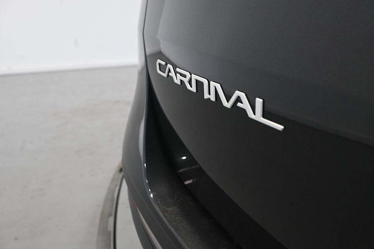 2023 Kia Carnival Special Edition KA4