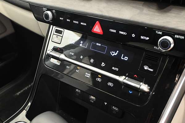 2023 Kia Carnival Special Edition KA4