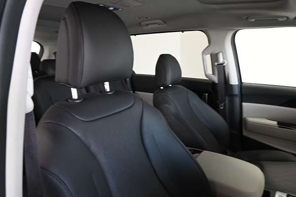 2023 Kia Carnival Special Edition KA4